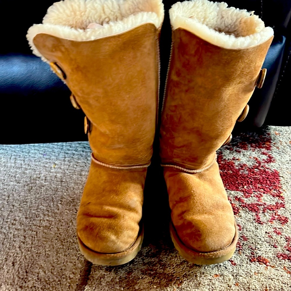 Authentic Ugg Boot Size 8 - image 1